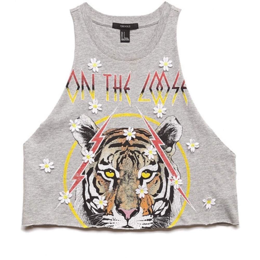 Cropped tour tank